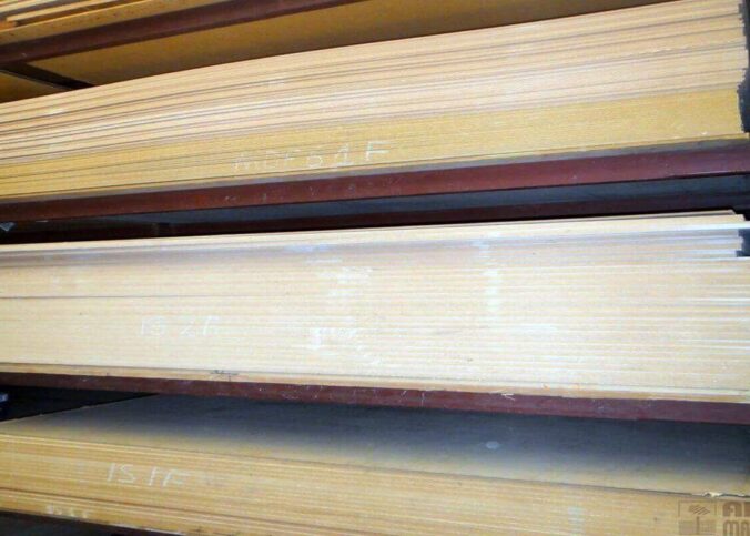 Placa de MDF crua: garanta acabamentos sofisticados com precisão e resistência