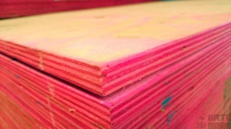 Forma resinada: a aliada da produtividade em grandes obras
