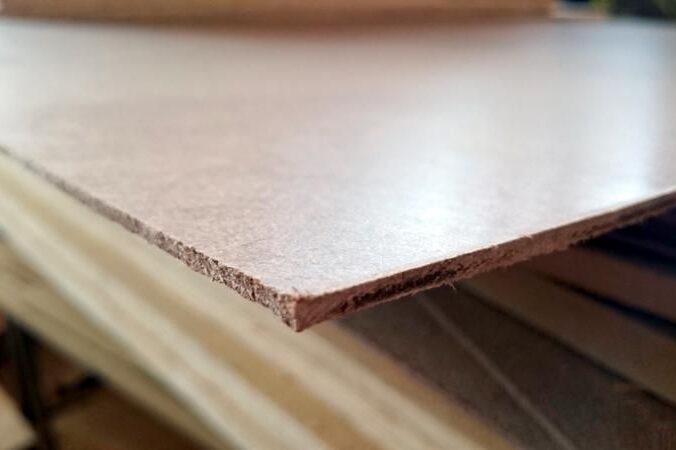 Comprar chapa de eucatex vale a pena? Conheça os benefícios