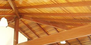 Tipos de vigas de madeira: quais existem e como escolher a ideal para sua obra
